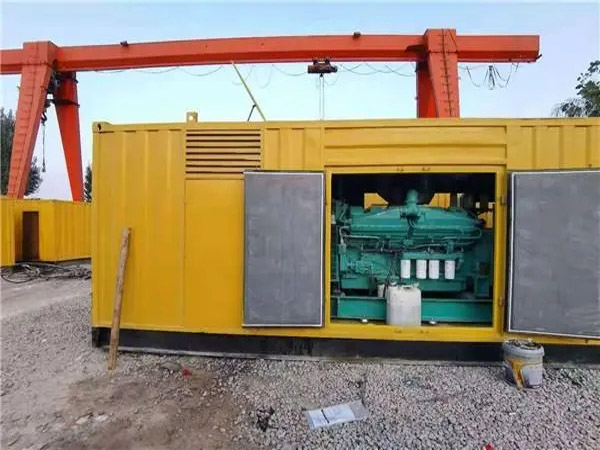 朝天冬季低温环境下，500KW发电机组应该选择什么类型的启动电瓶？